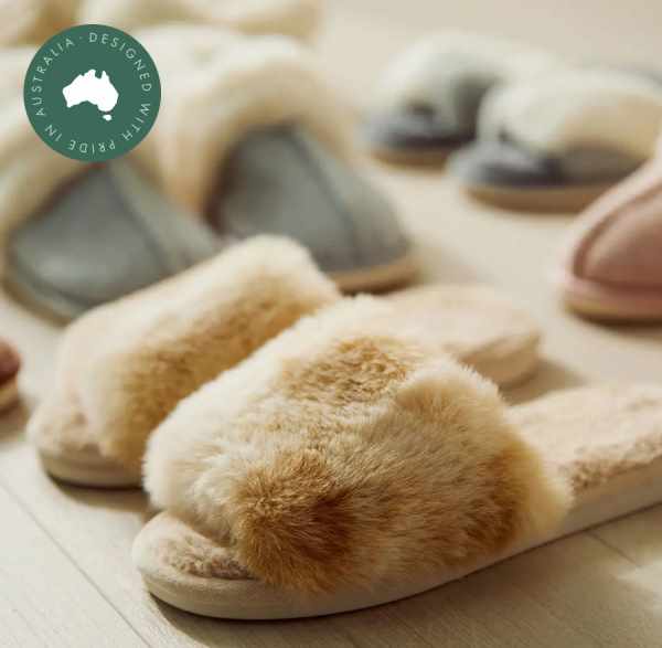 Giày - Open Toe Fur Slide - Cream